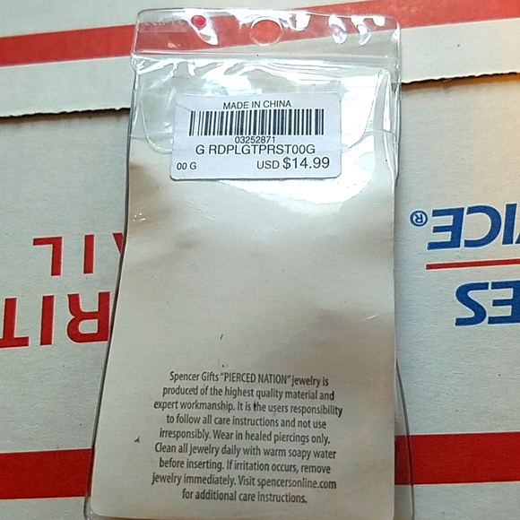 NWT PIERCED NATION ALL RED ACRYLIC PLUGS AND TAPERS - Picture 2 of 3